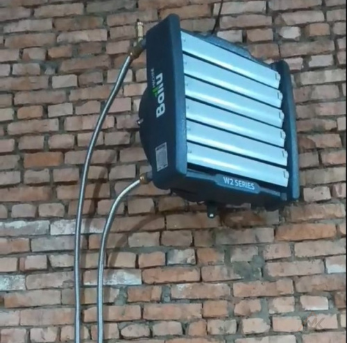 Монтаж водяных тепловентиляторов фото 5