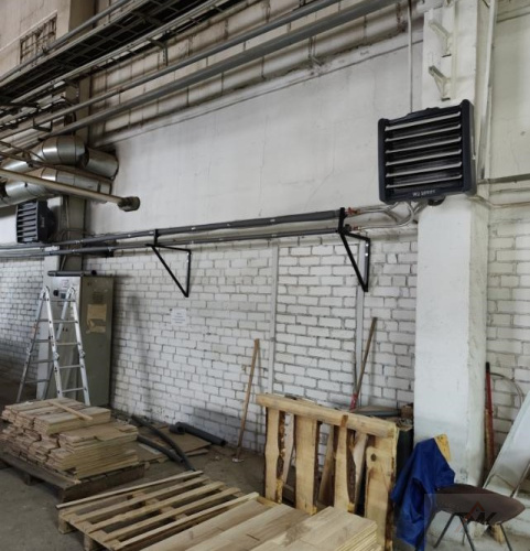 Монтаж водяных тепловентиляторов