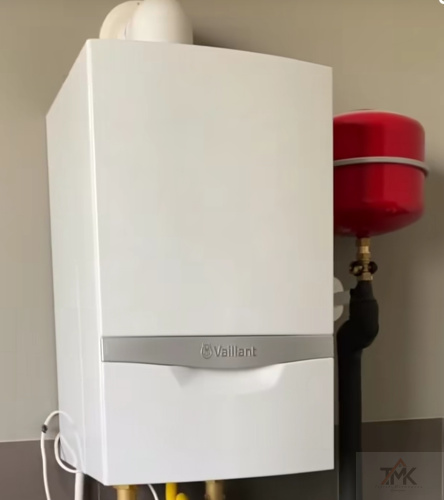 картинка Конденсационный газовый котел Vaillant ecoTEC plus VU 806/5-5+ фото 4