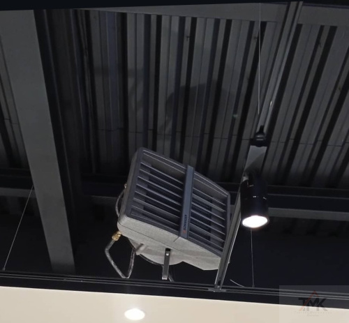 Монтаж водяных тепловентиляторов фото 3